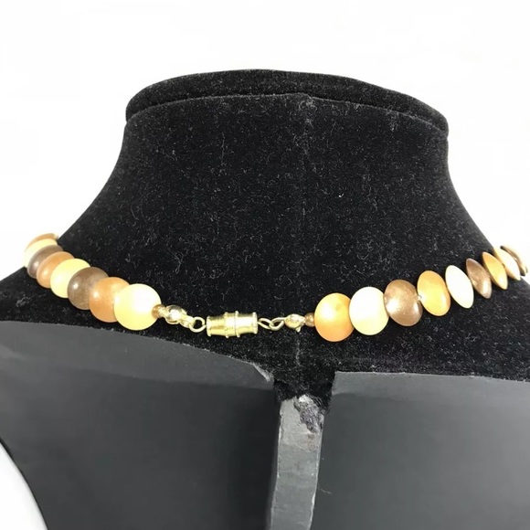 Vintage wooden bead choker disc - Picture 3 of 3